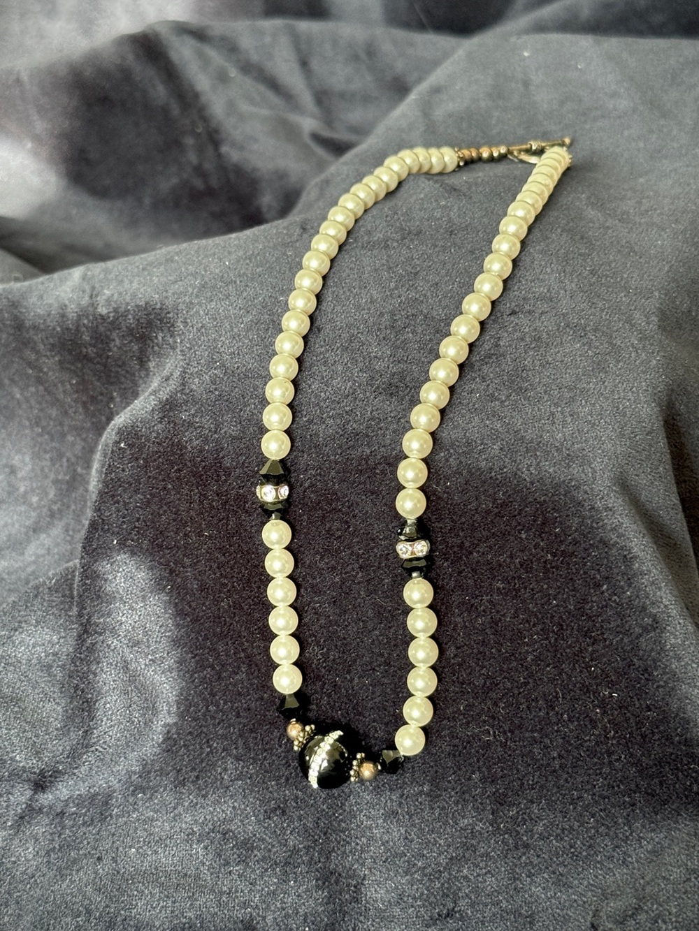 Vintage Art Deco Faux Pearl Necklace with Black & Rhinestone Statement Beads